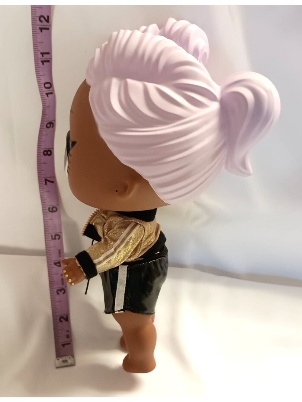 LOL Surprise Big B.B. DJ Doll 11" Gold Jacket Fashion Doll New MSRP $39.99 - Picture 2 of 6